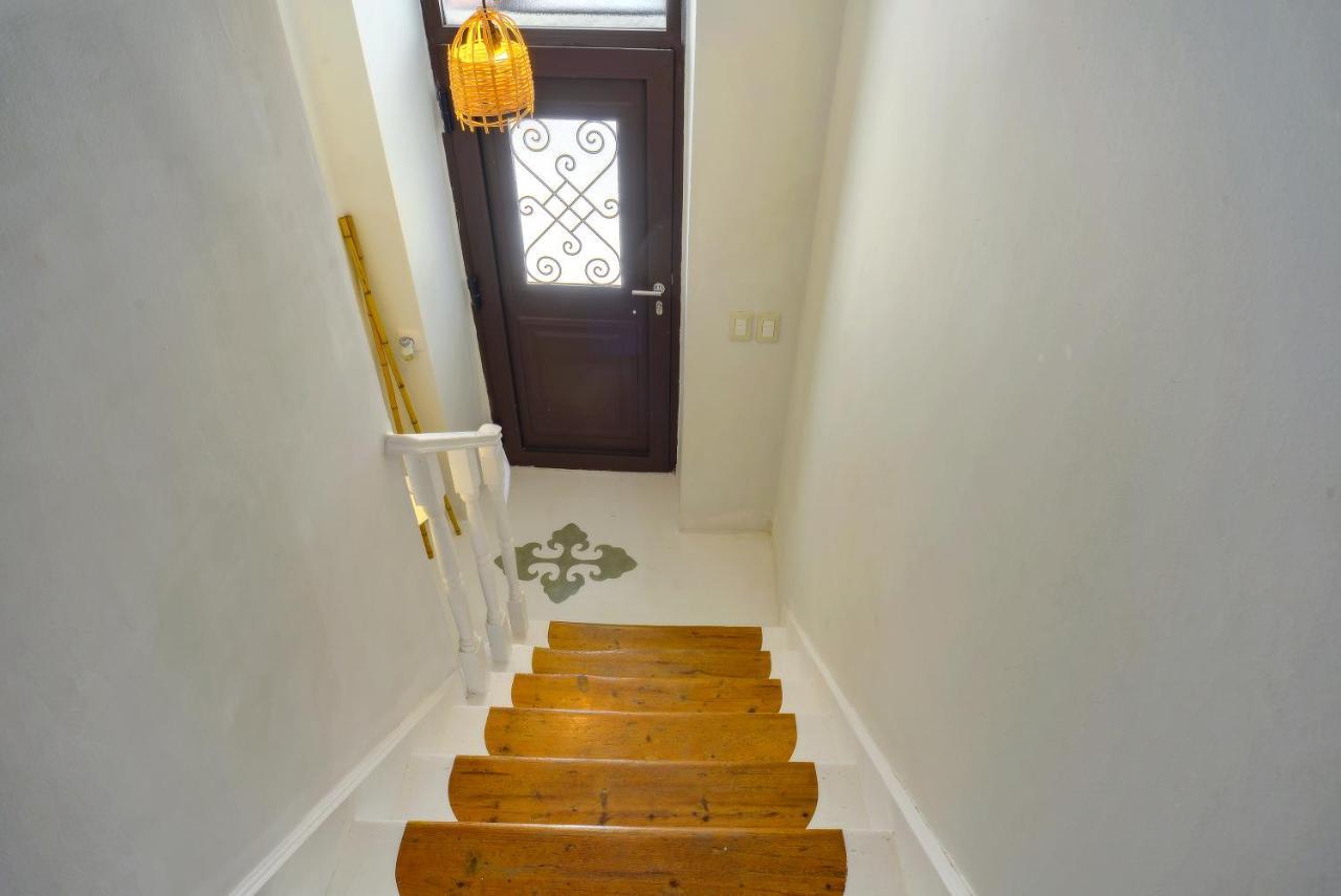 Paxos Fairytales House 2 Apartment ไกออส ภายนอก รูปภาพ